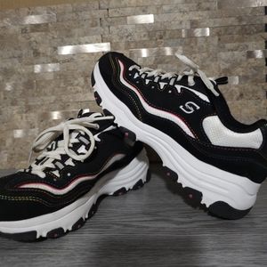 Womens 8 sketchers